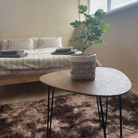 Garzon/ Apartment Sahy